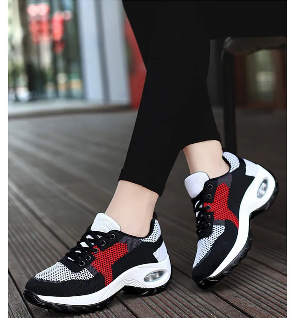 Women’s sneakers