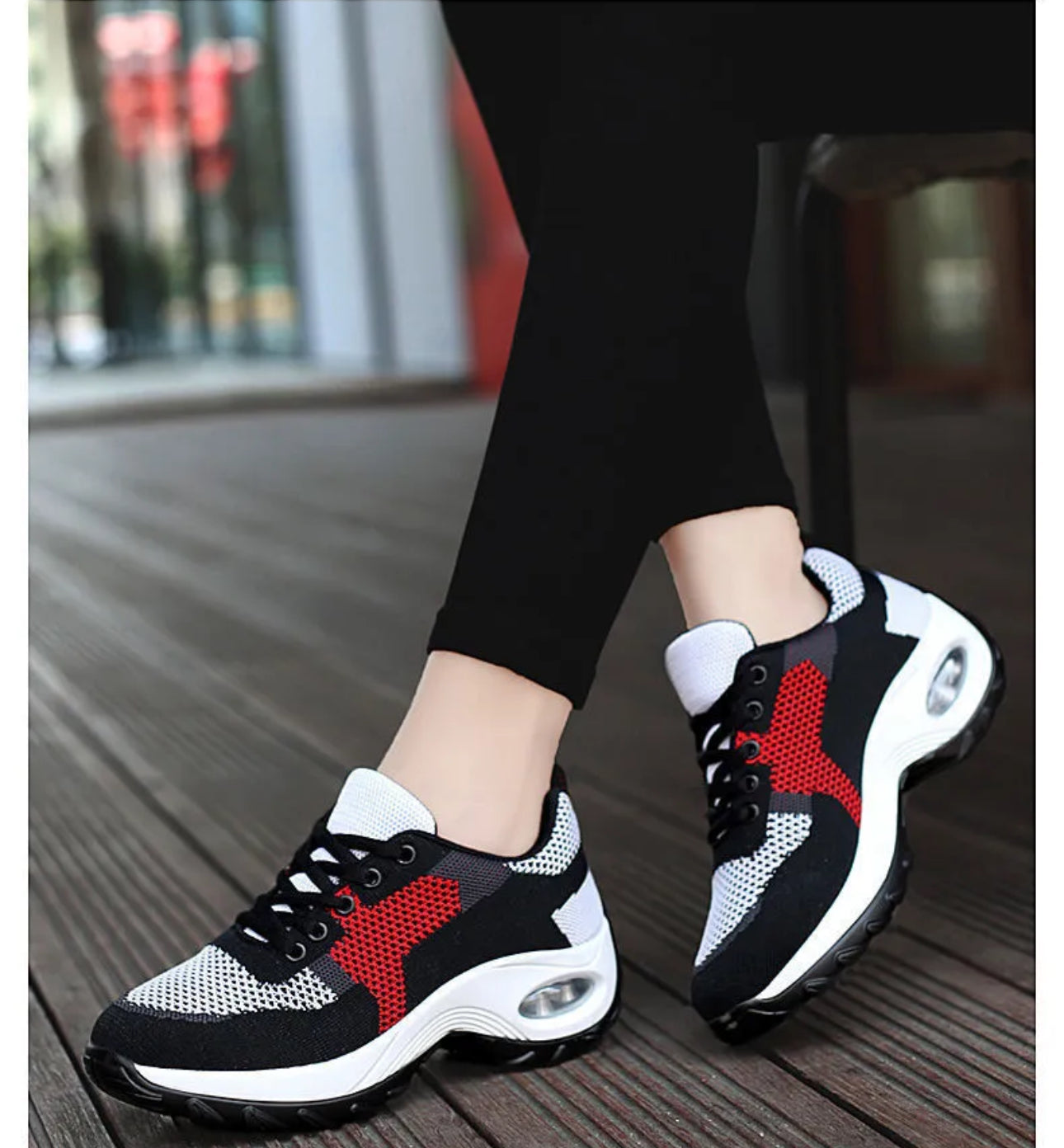 Women’s sneakers